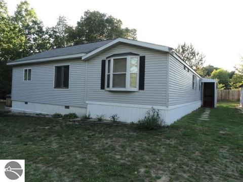 5670 Powers Rd, Alanson, MI 49706 photo 38