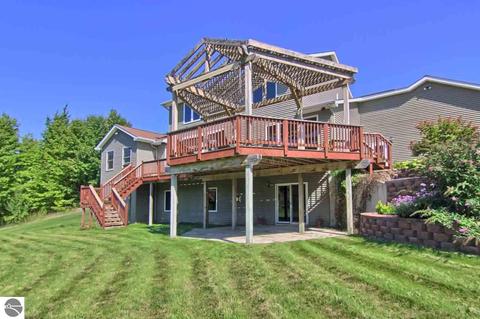 6506 E Hillside Dr, Cedar, MI 49621 photo 10
