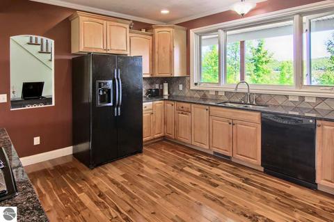 6506 E Hillside Dr, Cedar, MI 49621 photo 22