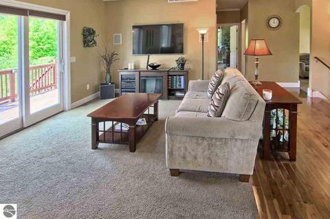 6506 E Hillside Dr, Cedar, MI 49621 photo 13