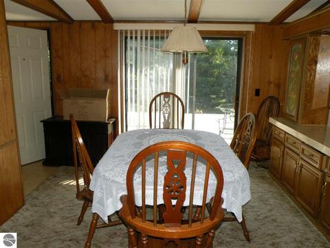 3595 Mcintosh Rd, Gladwin, MI 48624 photo 6