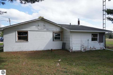 3467 Lupton Rd, Lupton, MI 48635 photo 3