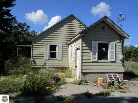 10305 E River Rd, Mount Pleasant, MI 48858 photo 20