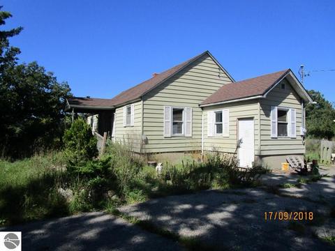 10305 E River Rd, Mount Pleasant, MI 48858 photo 19