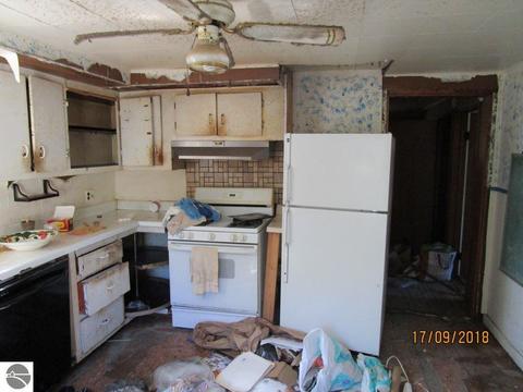 10305 E River Rd, Mount Pleasant, MI 48858 photo 10