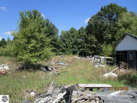 10305 E River Rd, Mount Pleasant, MI 48858 photo 30