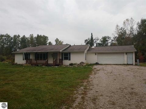 1091 N Walker Rd, Twining, MI 48766 photo 1