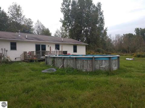1091 N Walker Rd, Twining, MI 48766 photo 6