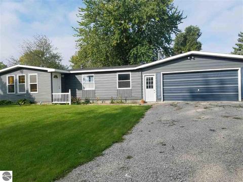 2022 Green Dr, Au Gres, MI 48703 photo 1