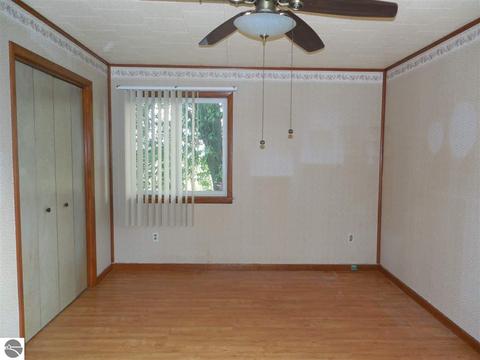 11506 S Shepherd Rd, Shepherd, MI 48883 photo 10