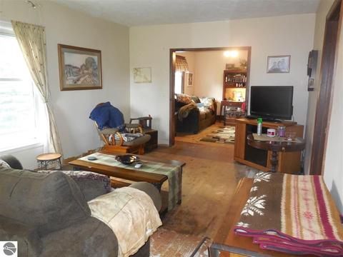 9377 E Olive Rd, Wheeler, MI 48662 photo 19