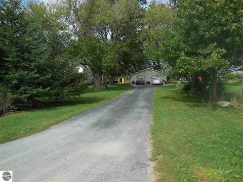 9377 E Olive Rd, Wheeler, MI 48662 photo 34