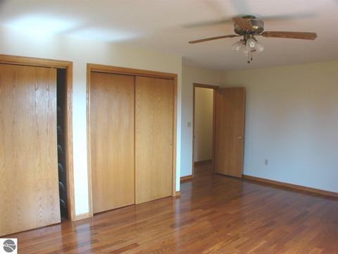 685 W Tyler Rd, Ithaca, MI 48847 photo 18