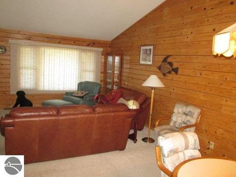 663 Deerfield Ln, Lupton, MI 48635 photo 12