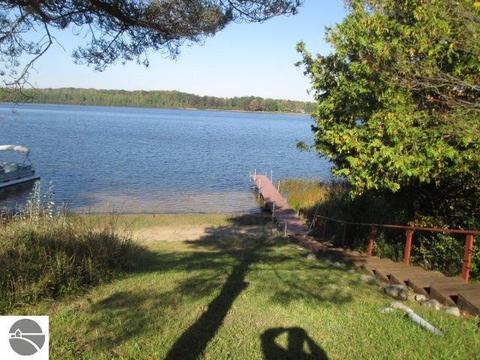 663 Deerfield Ln, Lupton, MI 48635 photo 10