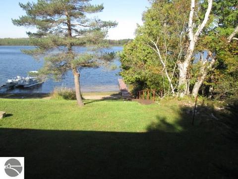 663 Deerfield Ln, Lupton, MI 48635 photo 6