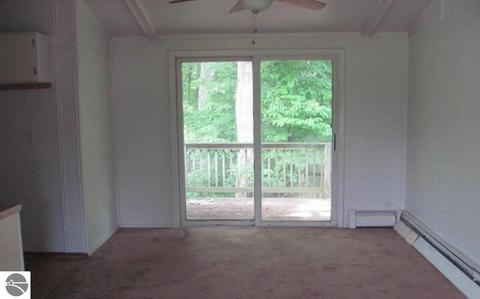 904 Greg Rd, Petoskey, MI 49770 photo 12