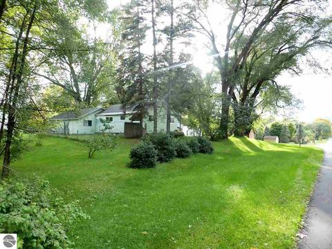 16981 Second St, Copemish, MI 49625 photo 8