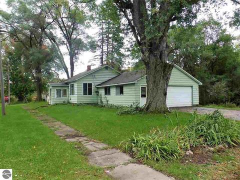 16981 Second St, Copemish, MI 49625 photo 3