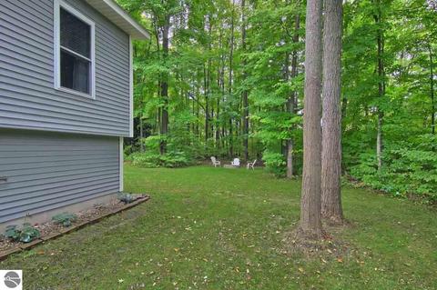 10943 Dylan Dr, Interlochen, MI 49643 photo 28