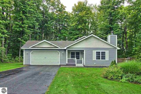 10943 Dylan Dr, Interlochen, MI 49643 photo 1
