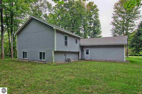 10943 Dylan Dr, Interlochen, MI 49643 photo 30