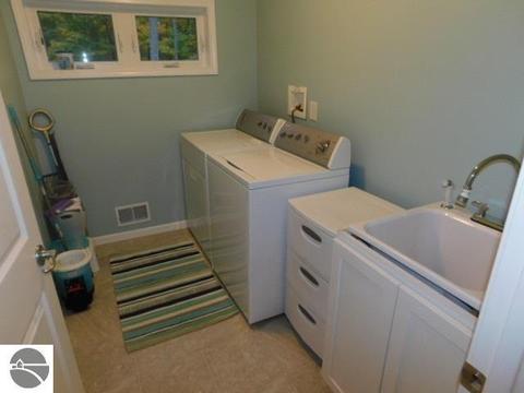 4749 S Mnr, Cedar, MI 49621 photo 28