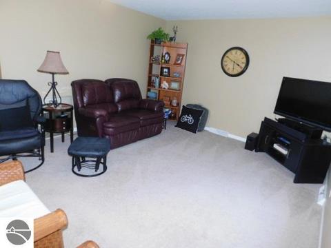 4749 S Mnr, Cedar, MI 49621 photo 8