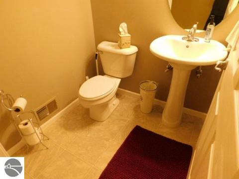 4749 S Mnr, Cedar, MI 49621 photo 26
