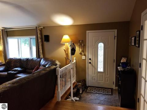 3115 E Millbrook Rd, Mount Pleasant, MI 48858 photo 5