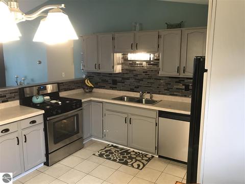 3115 E Millbrook Rd, Mount Pleasant, MI 48858 photo 10