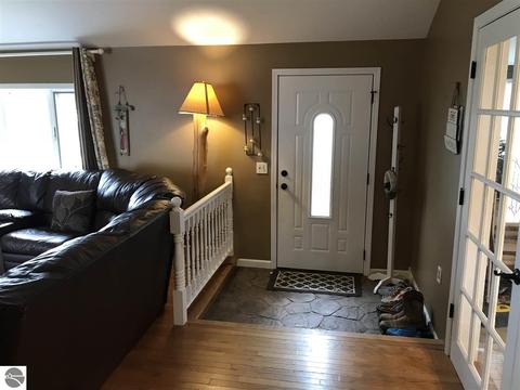 3115 E Millbrook Rd, Mount Pleasant, MI 48858 photo 6