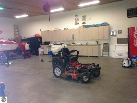 795 N Ferris Rd, Sumner, MI 48889 photo 34
