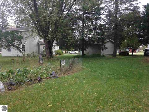 795 N Ferris Rd, Sumner, MI 48889 photo 32