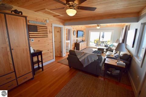 3804 E Michigan Ave, Au Gres, MI 48703 photo 4