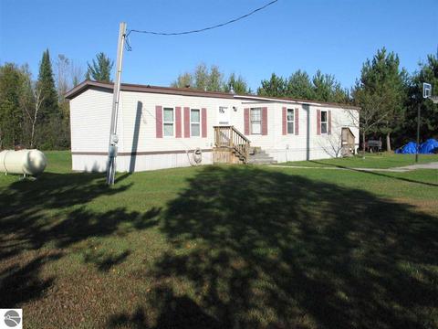 1547 E Countyline Rd, Hale, MI 48739 photo 1