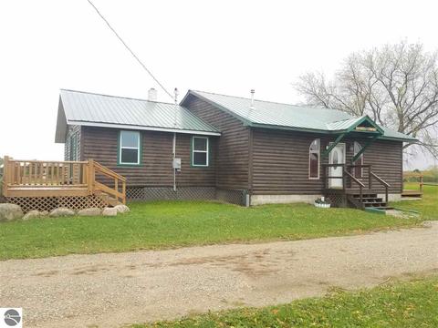 9847 N Sherman Rd, Frederic, MI 49733 photo 1