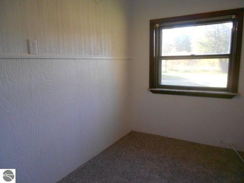 1225 E Harrison Rd, Alma, MI 48801 photo 12