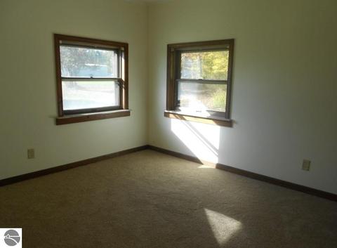 1225 E Harrison Rd, Alma, MI 48801 photo 16