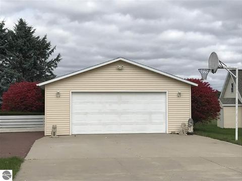 2839 E Millbrook Rd, Mount Pleasant, MI 48858 photo 6