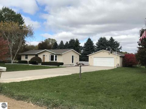2839 E Millbrook Rd, Mount Pleasant, MI 48858 photo 24