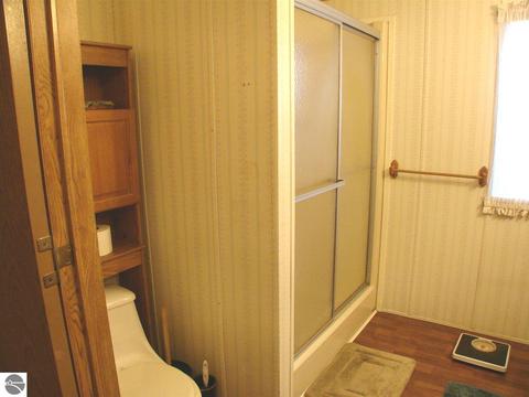689 S Ely Hwy, Ithaca, MI 48847 photo 16