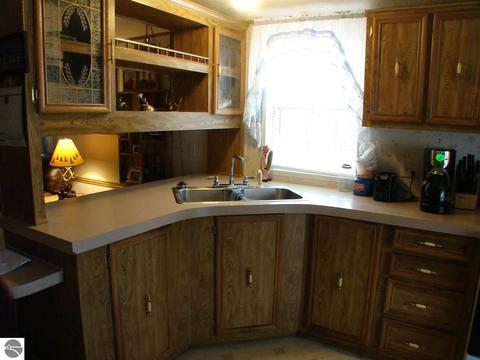 689 S Ely Hwy, Ithaca, MI 48847 photo 9