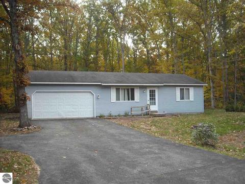 7061 Karlin Rd, Interlochen, MI 49643 photo 1