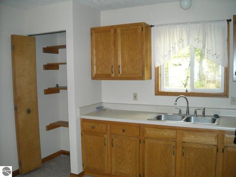 7061 Karlin Rd, Interlochen, MI 49643 photo 9
