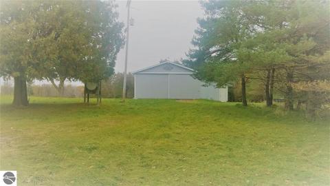 2181 N Fire Rd, Twining, MI 48766 photo 2