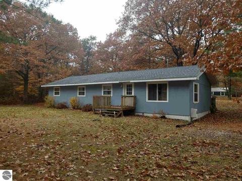 34 W Pine Rd, Au Gres, MI 48703 photo 3