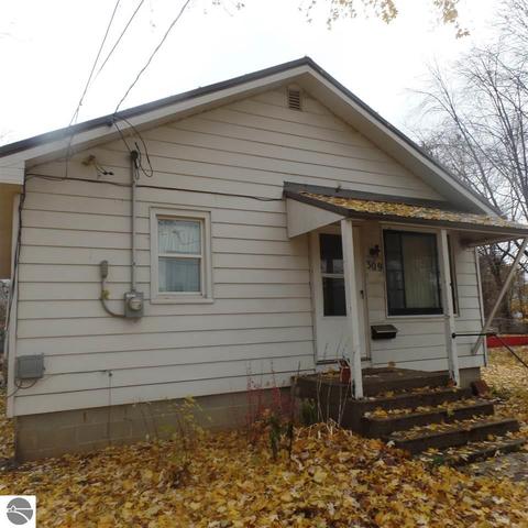 309 E Fourth St, Clare, MI 48617 photo 13