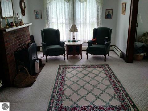 420 E Cedar St, Standish, MI 48658 photo 6