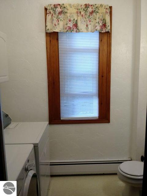 420 E Cedar St, Standish, MI 48658 photo 11